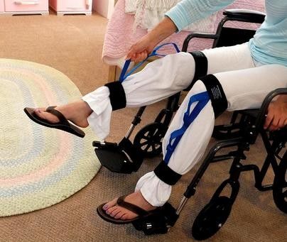 La jambe en nylon de tissu soulève l'accolade de genou médicale avec la sangle réglable